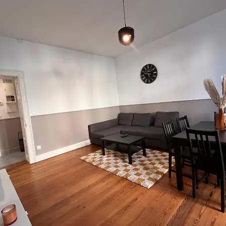 Soh Rent 3 Pieces Gare 3 - Tv - Wifi - Balcon Apartment *