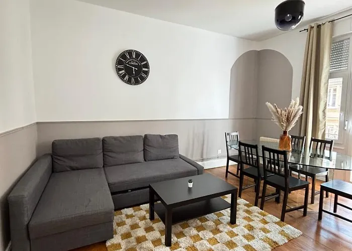 Soh Rent 3 Proche Gare Et Centre De Tv Wifi - Balcon Apartamento